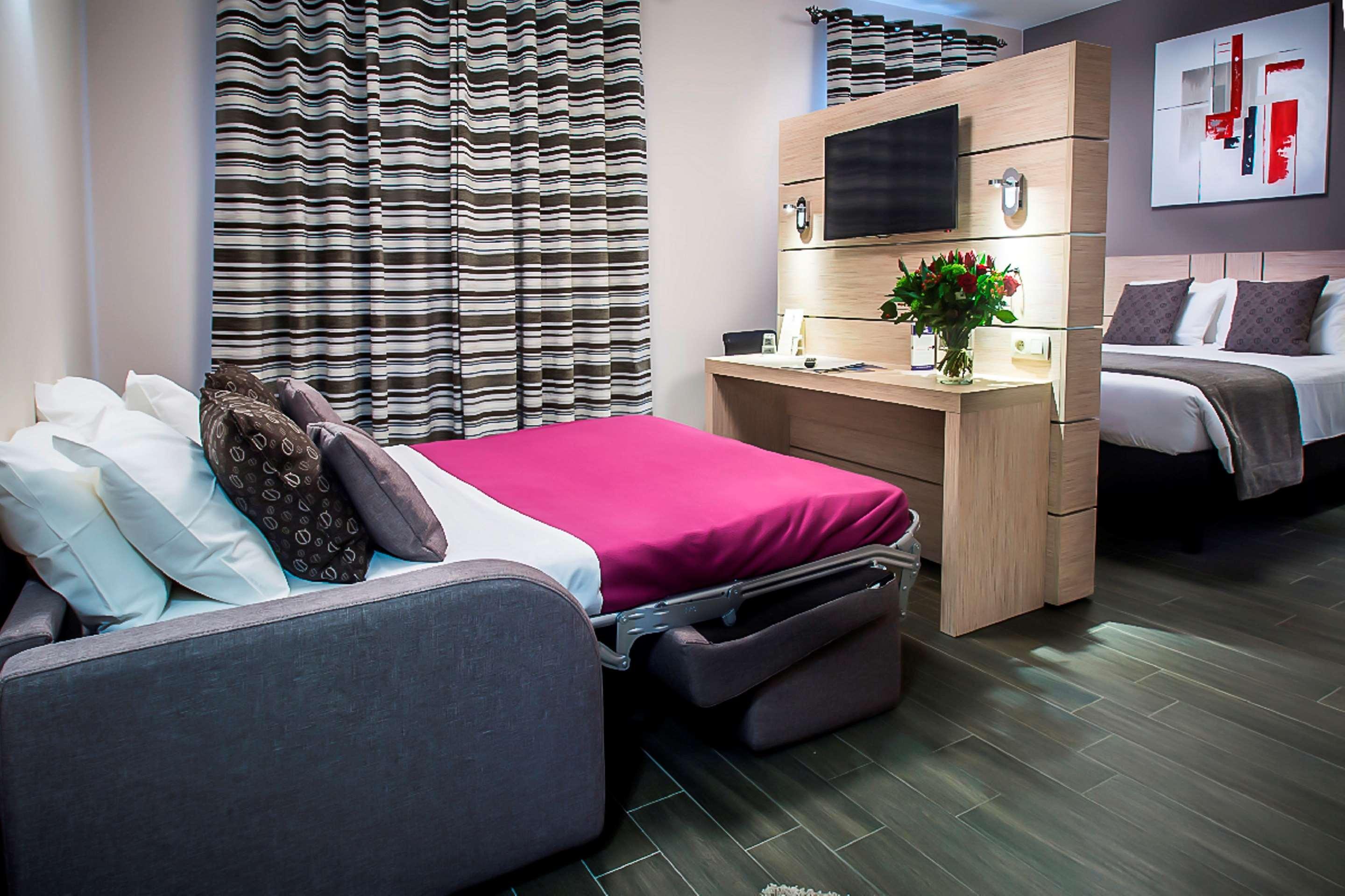 Hotel Aero44 Airport Charleroi