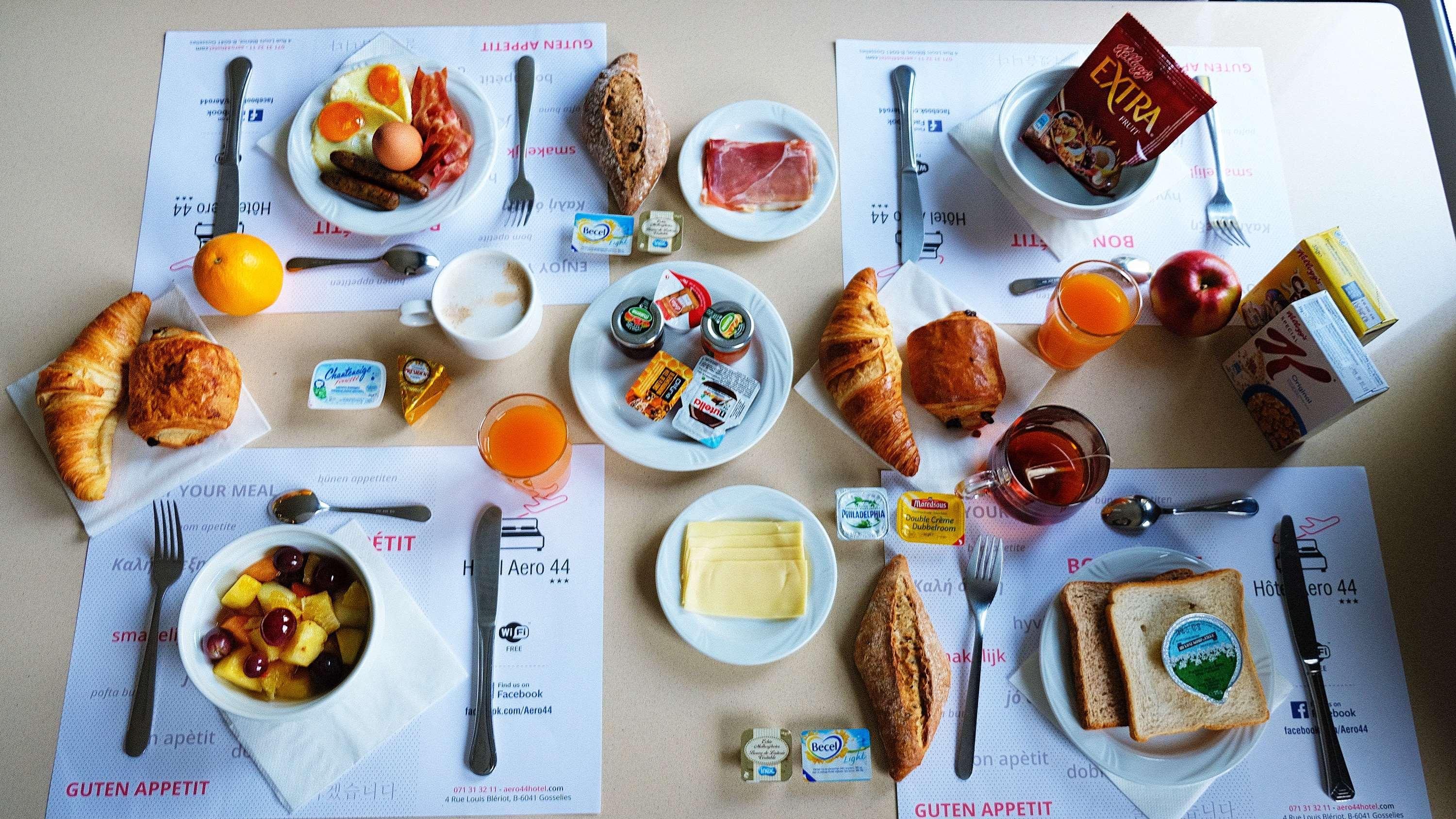 Hotel Ibis Styles Airport Aero 44 3*
