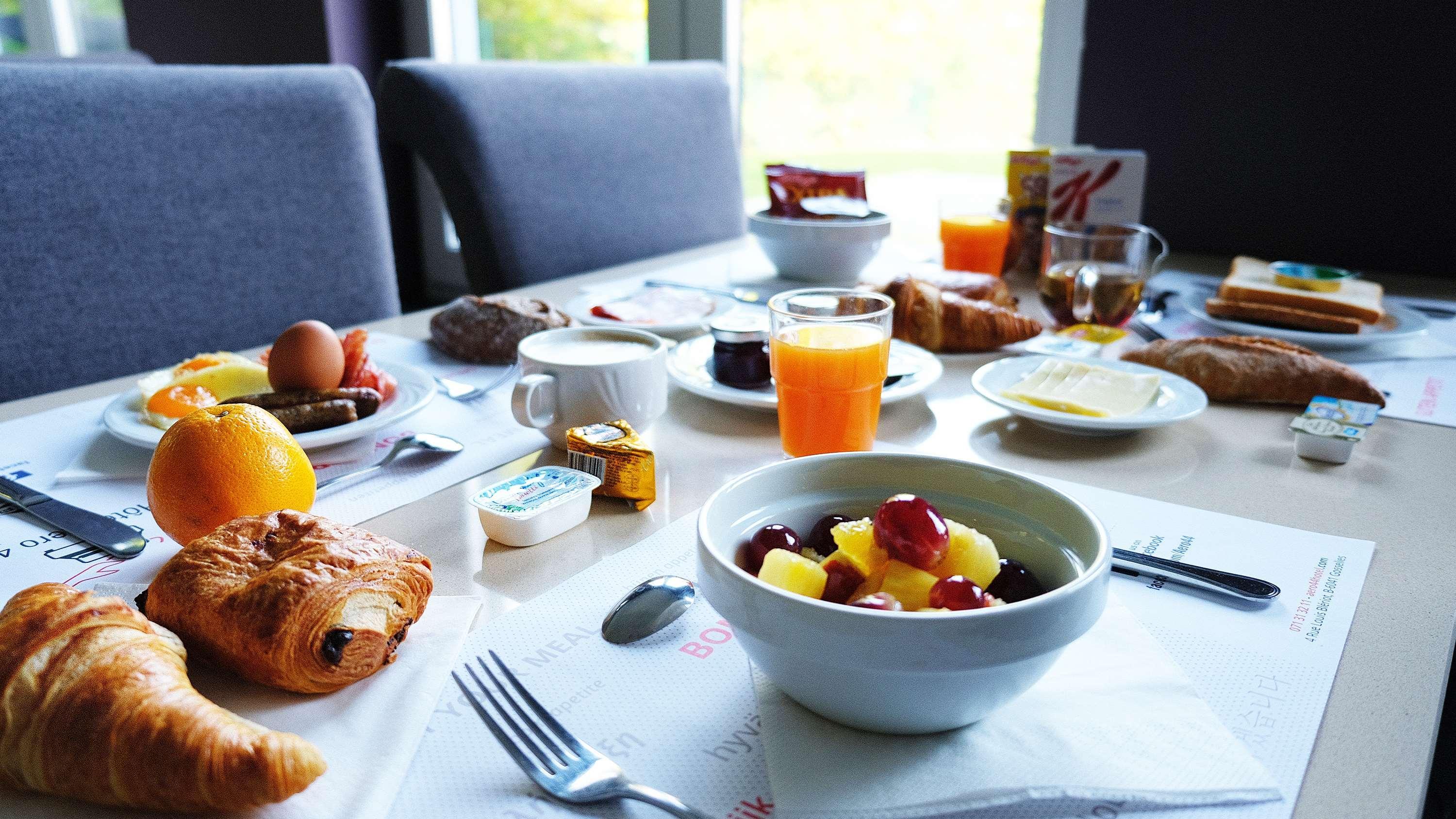 Ibis Styles Airport Aero 44 3* Charleroi