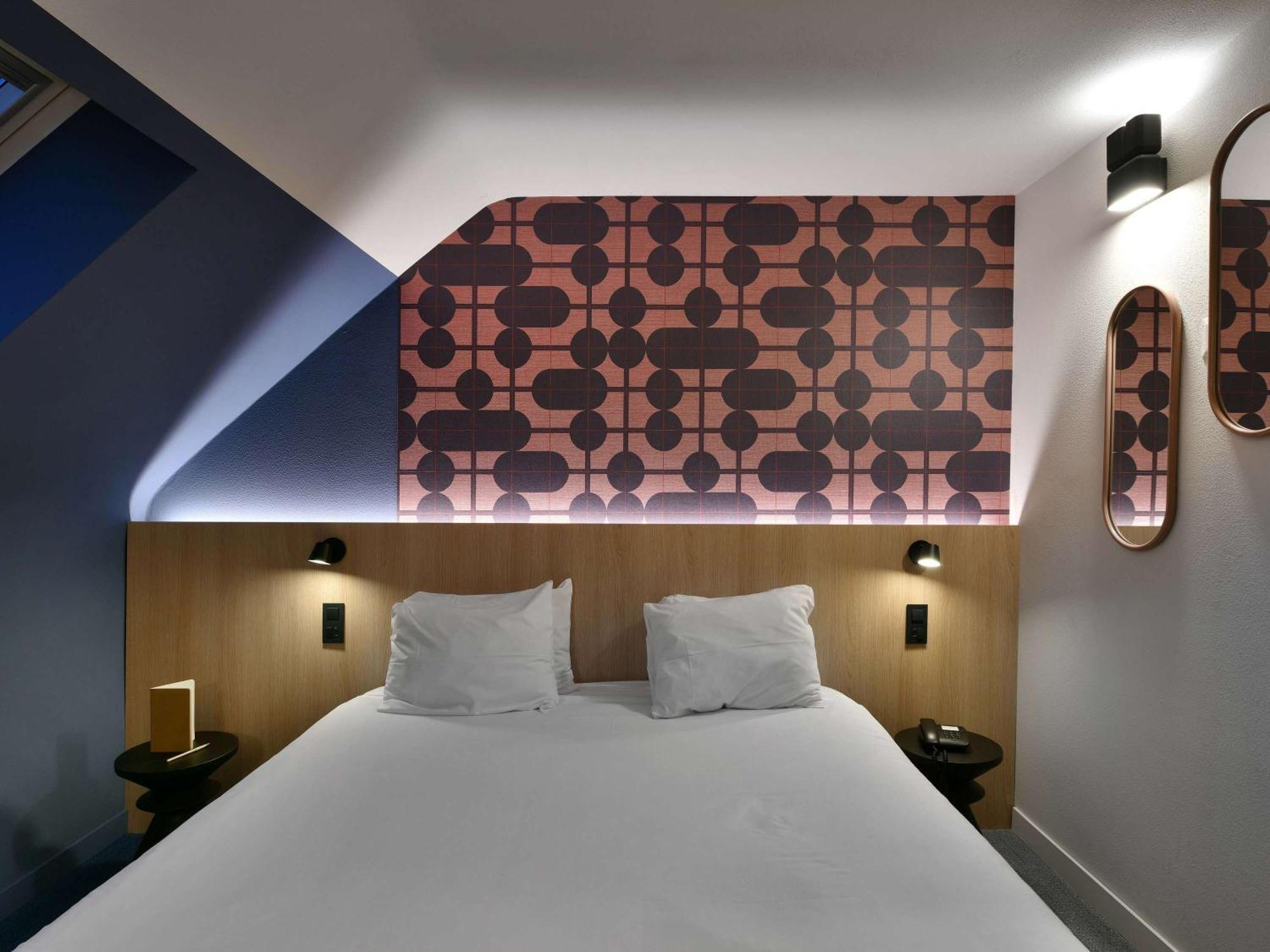 Ibis Styles Airport Aero 44
