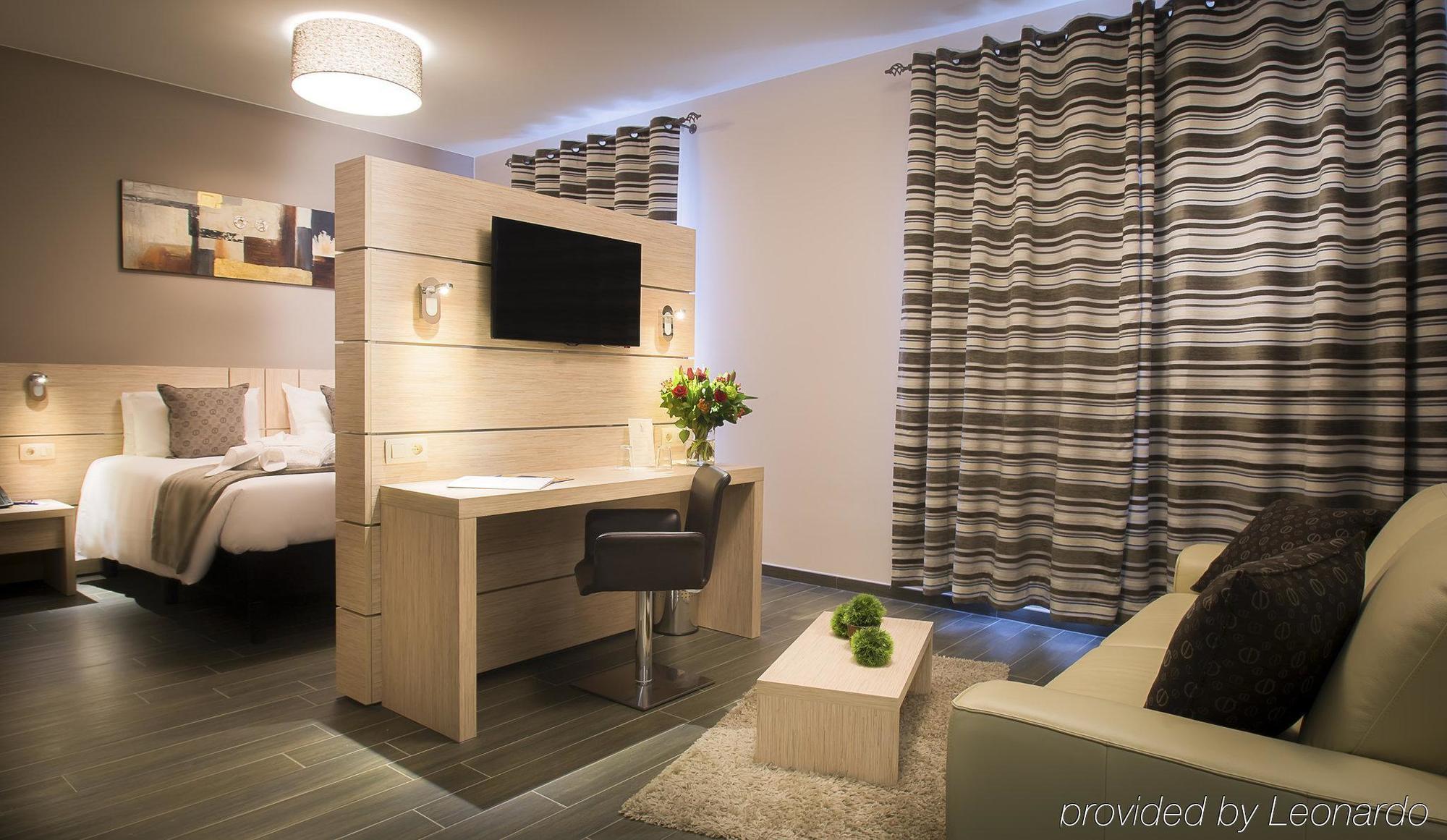 Ibis Styles Airport Aero 44 Charleroi